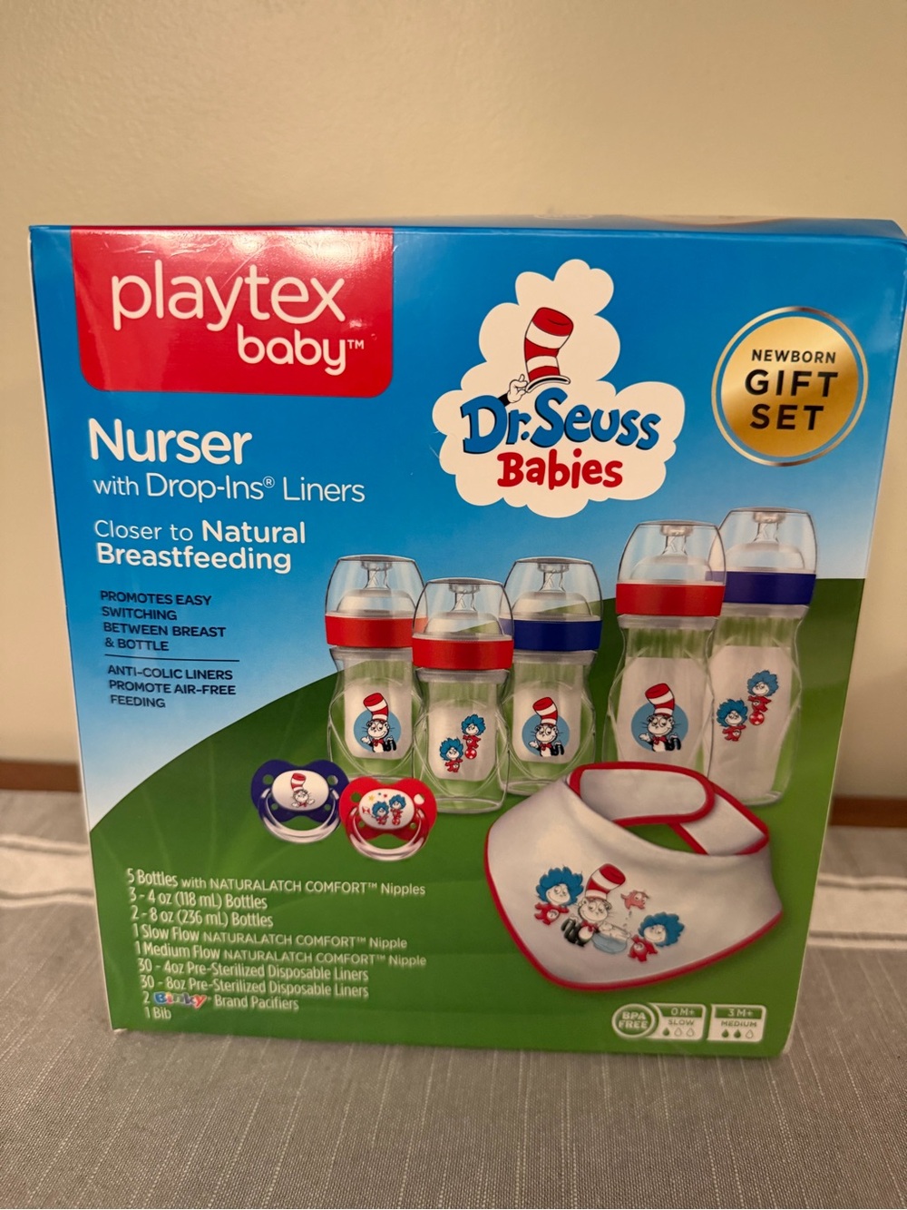 Playtex Baby Dr. Seuss Nursery Newborn Gift Set 5 Bottles 2 Pacifiers & Bib NWT
